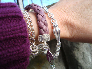 14. TÜRCHEN: Kleinserie Lederarmband AUBERGINE L♥VE